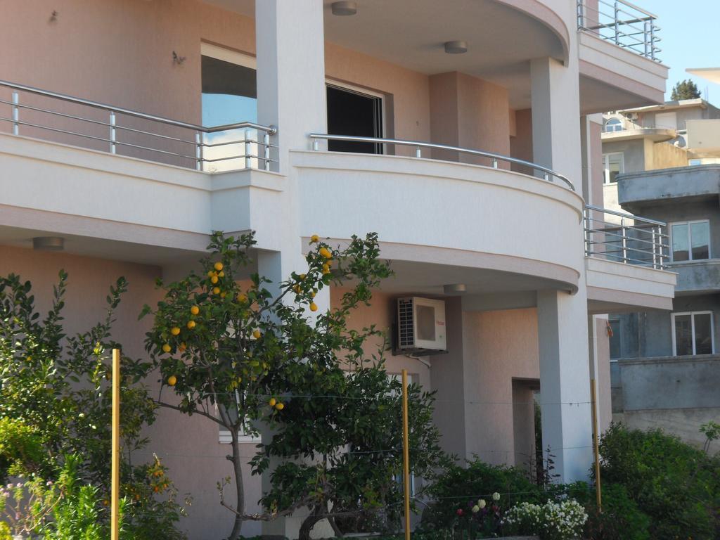 Apartment Petrovic Ulcinj Exterior foto